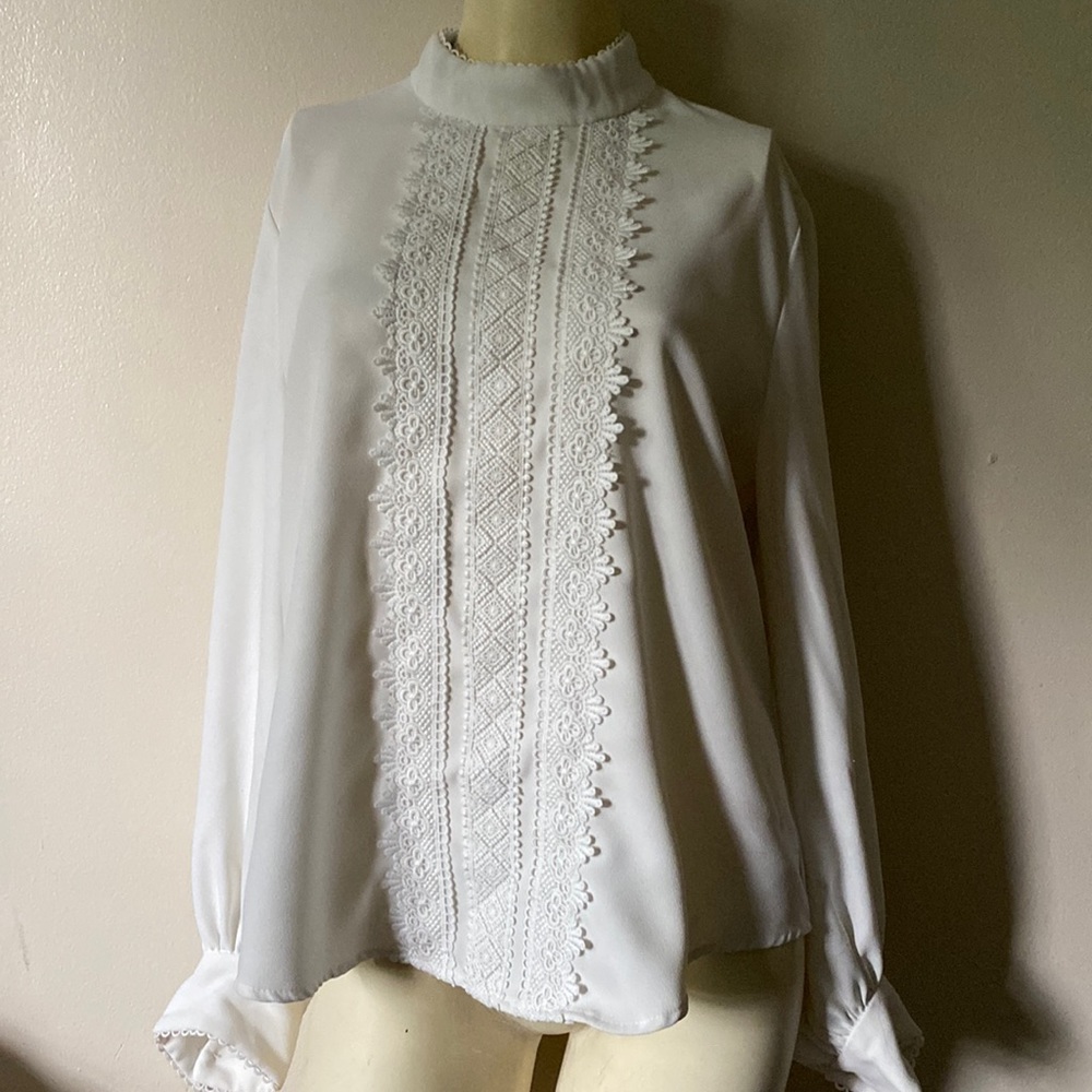 ZARA Large Bohemian top